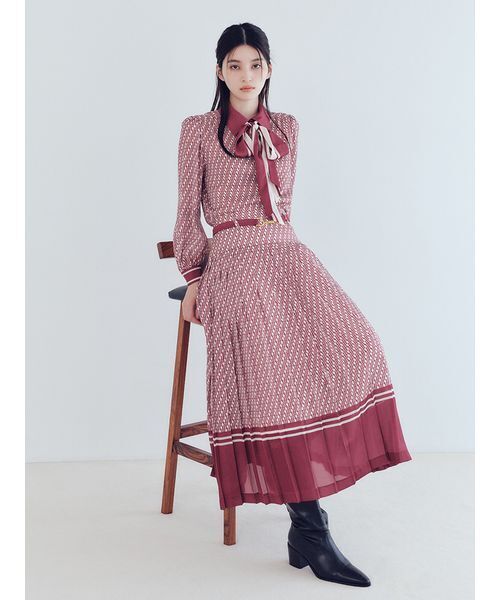 LILY BROWN（リリーブラウン）の「クラシカルパターンプリーツスカート（スカート・レディース・ボルドー/クリーム/ネイビー・1/0）」の9枚目の写真