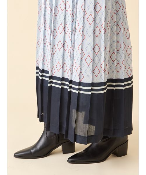 LILY BROWN（リリーブラウン）の「クラシカルパターンプリーツスカート（スカート・レディース・ボルドー/クリーム/ネイビー・1/0）」の14枚目の写真