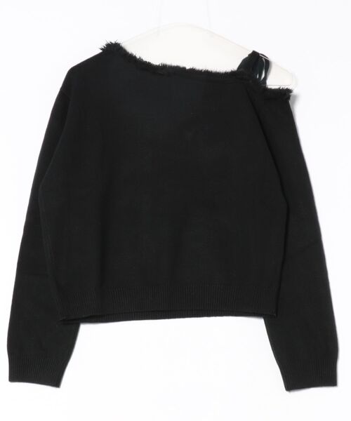 Lace Ladies(レースレディース)の「ワンショルダー フリンジ オフショル ニット プルオーバー(ニット/セーター・レディース・ブラック/アイボリー/ベージュ・FREE)」の4枚目の写真