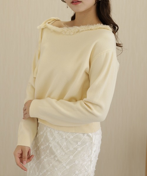 Lace Ladies(レースレディース)の「ワンショルダー フリンジ オフショル ニット プルオーバー(ニット/セーター・レディース・ブラック/アイボリー/ベージュ・FREE)」の10枚目の写真