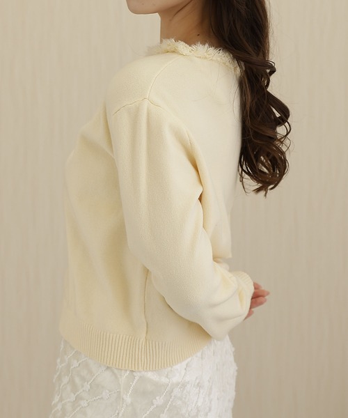 Lace Ladies(レースレディース)の「ワンショルダー フリンジ オフショル ニット プルオーバー(ニット/セーター・レディース・ブラック/アイボリー/ベージュ・FREE)」の11枚目の写真