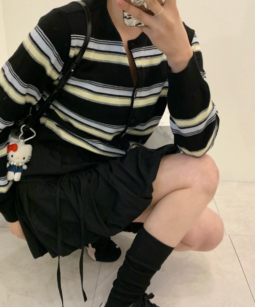 LAC-VERT（ラック・ヴェール）の「配色ボーダーニットカーディガン（スウェット・レディース・グレー/ベージュ/ブラック/アイボリー・FREE）」の2枚目の写真