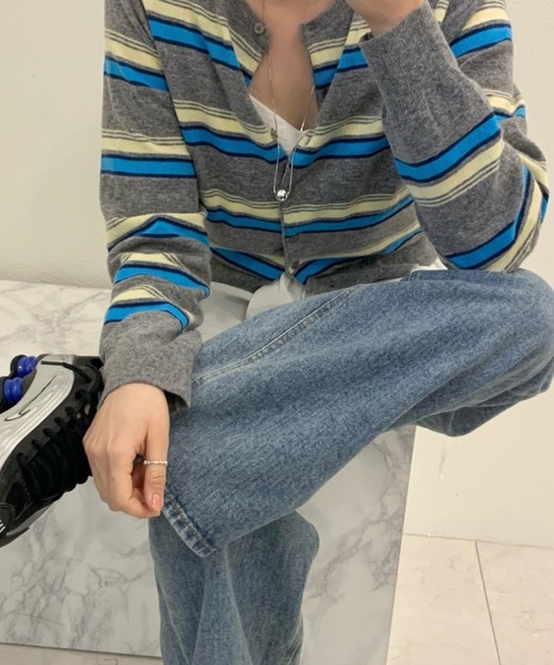 LAC-VERT（ラック・ヴェール）の「配色ボーダーニットカーディガン（スウェット・レディース・グレー/ベージュ/ブラック/アイボリー・FREE）」の7枚目の写真