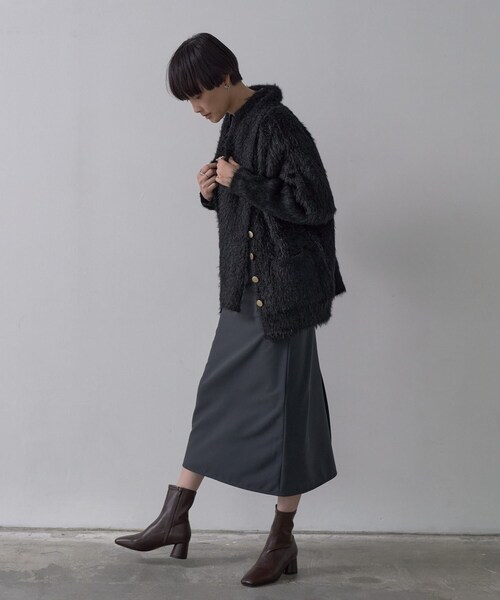 GALLEST（ギャレスト）の「オーバーサイズVネックカーディガン（カーディガン/ボレロ・レディース・オフホワイト/ブラック/ナチュラル・38）」の12枚目の写真