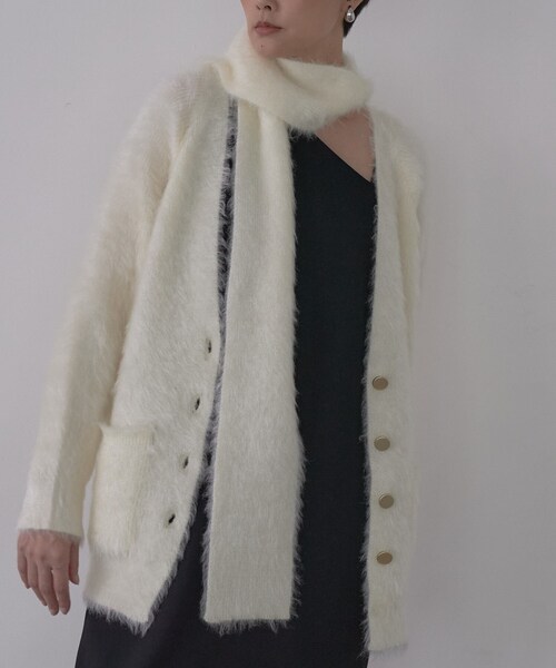 GALLEST（ギャレスト）の「オーバーサイズVネックカーディガン（カーディガン/ボレロ・レディース・オフホワイト/ブラック/ナチュラル・38）」の22枚目の写真