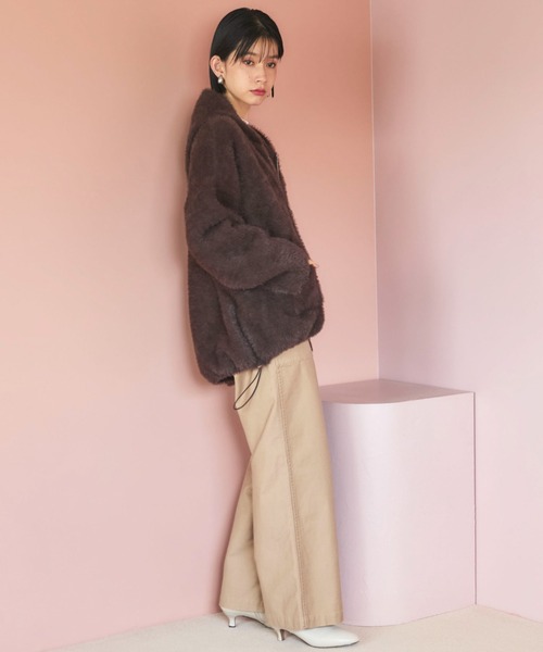 Doux archives（ドゥアルシーヴ）の「Wフェイスシャギーフーディ―ブルゾン（ニット/セーター・レディース・グレー/グレイッシュベージュ/ブラウン・FREE）」の5枚目の写真