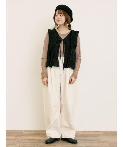 Samansa Mos2(サマンサ モスモス)の「シャーリングフリルベスト(ベスト・レディース・カーキ/ブラック/キナリ・F)」の9枚目の写真