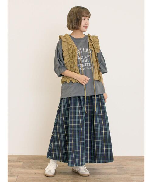 Samansa Mos2(サマンサ モスモス)の「シャーリングフリルベスト(ベスト・レディース・カーキ/ブラック/キナリ・F)」の13枚目の写真