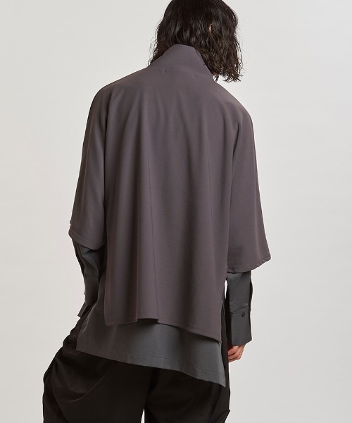 NO ID.(ノーアイディ)の「mlt5438- ドッキングオフタートルハーフZIP-PO カットソー(457006-341T)(Tシャツ/カットソー・メンズ・グレー/ブラック/ホワイト・ONE SIZE)」の16枚目の写真