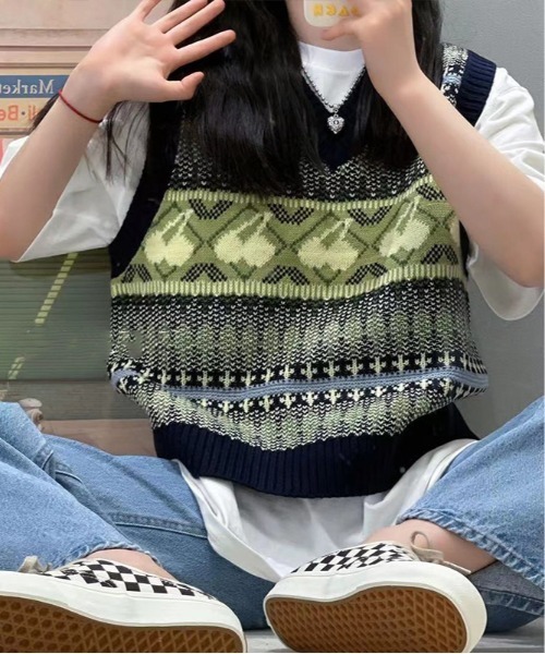 shyam inspiration(シャムインスピレーション)の「チェリーカラーニットベスト(ベスト・レディース・ピンク/ネイビー・F)」の10枚目の写真