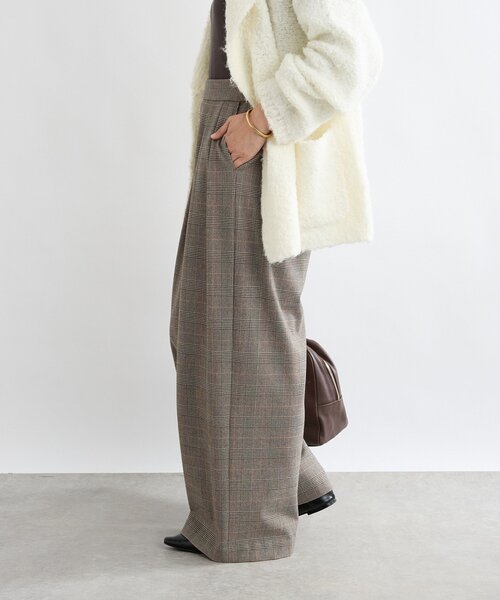 RIVE DROITE（リヴドロワ）の「【最高気温5度の寒い日に！/すっきり見え】ウォームタックワイドスラックス（スラックス・レディース・グレー/ブラウン/ブラック/グレイッシュベージュ・36/38）」の5枚目の写真