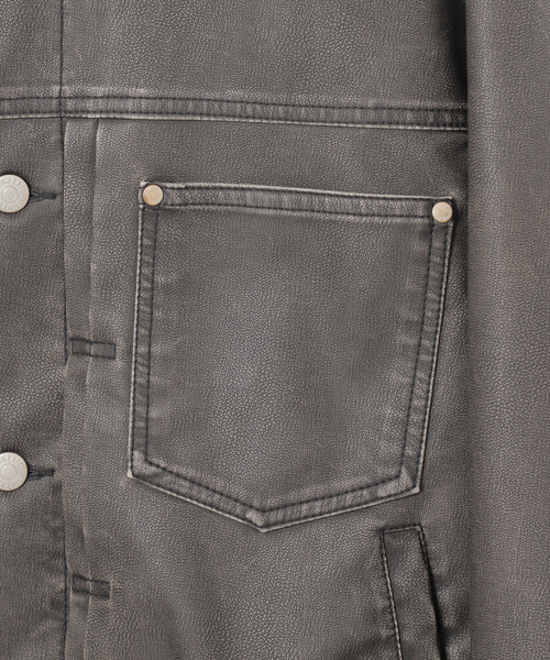 B.C STOCK(ベーセーストック)の「フェード加工 フェイクレザー トラッカージャケット(ライダースジャケット・メンズ・ブラウン/ブラック・LARGE/MEDIUM)」の6枚目の写真