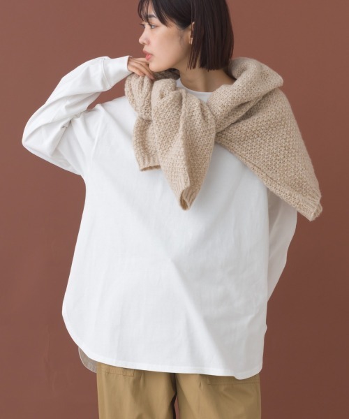 OMNES(オムネス)の「ラウンドヘムサイドスリット プルオーバー ロングスリーブ Tシャツ(Tシャツ/カットソー・レディース・ブルー/ブラック/ホワイト/ダークグレー・FREE)」の3枚目の写真