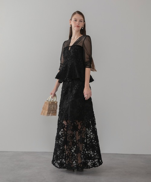 Leja(レジャ)の「【LEJA LUXE】フラワーレースペプラムセットアップドレスワンピース2点セット美脚効果結婚式 パーティードレス 成人式 二次会 同窓会 お呼ばれ オケージョン 20代 30代(ドレス・レディース・ブラック・SMALL/MEDIUM/LARGE)」の6枚目の写真
