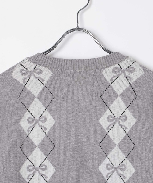 AMESWORLDWIDE（アメスワールドワイド）の「AMES WORLDWIDE／Vネックアーガイルニットカーディガン（カーディガン/ボレロ・レディース・グレー/ブラウン/チャコール・FREE）」の7枚目の写真