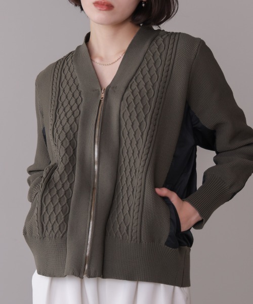Bou Jeloud（ブージュルード）の「ケーブル布帛ドッキングジップブルゾン（カーディガン/ボレロ・レディース・カーキ/ブラック・FREE）」の2枚目の写真