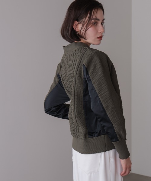 Bou Jeloud（ブージュルード）の「ケーブル布帛ドッキングジップブルゾン（カーディガン/ボレロ・レディース・カーキ/ブラック・FREE）」の12枚目の写真
