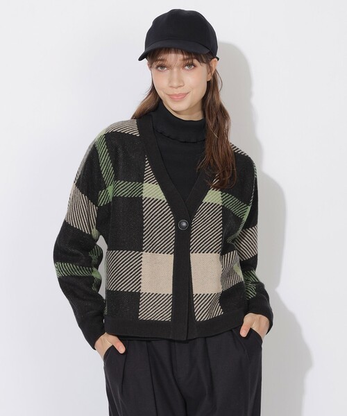 CB CRESTBRIDGE（シービークレストブリッジ）の「クレストブリッジ