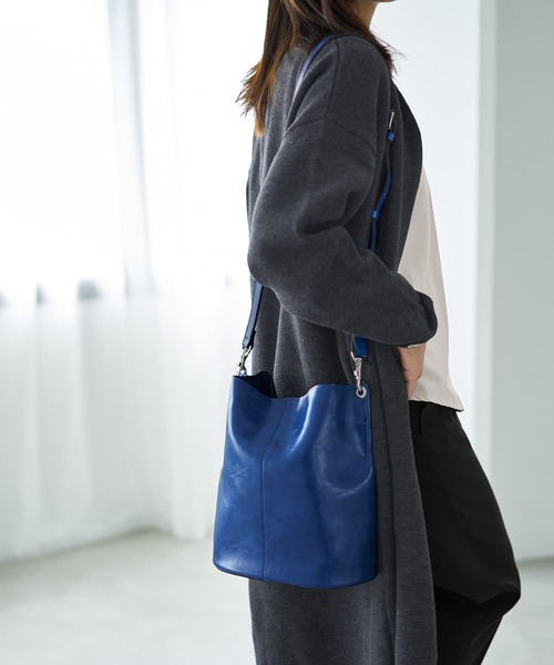 STYLE DELI（スタイルデリ）の「差し色用カラーショルダーバッグ（ショルダーバッグ・レディース・グリーン/ブルー/イエロー/オレンジ・FREE）」の18枚目の写真