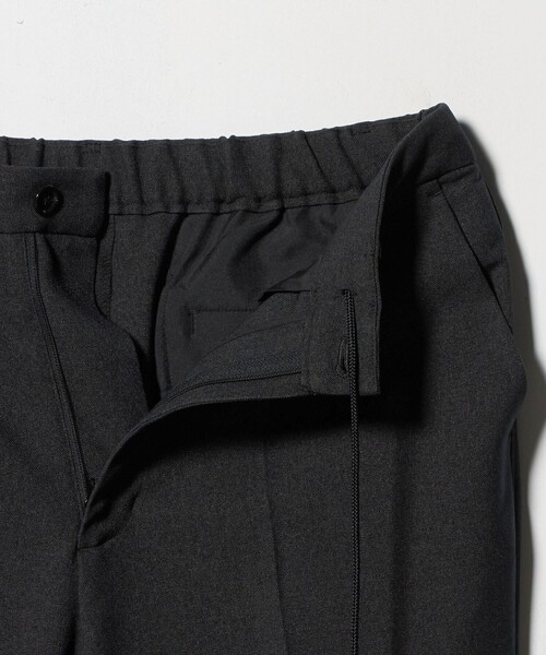 A DAY IN THE LIFE UNITED ARROWS(アデイインザライフユナイテッドアローズ)の「ウールライク ドビー ワンプリーツ イージーパンツ<A DAY IN THE LIFE>(スラックス・メンズ・ダークグレー/ロイヤルブルー/モカ・M/L/S)」の17枚目の写真