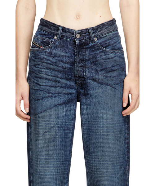 DIESEL(ディーゼル)の「ウィメンズ レギュラーフィットデニムパンツ 1971 D-SENT-S L.30(デニムパンツ・レディース・インディゴブルー・25inch/23inch/24inch/27inch/29inch/26inch/28inch)」の3枚目の写真