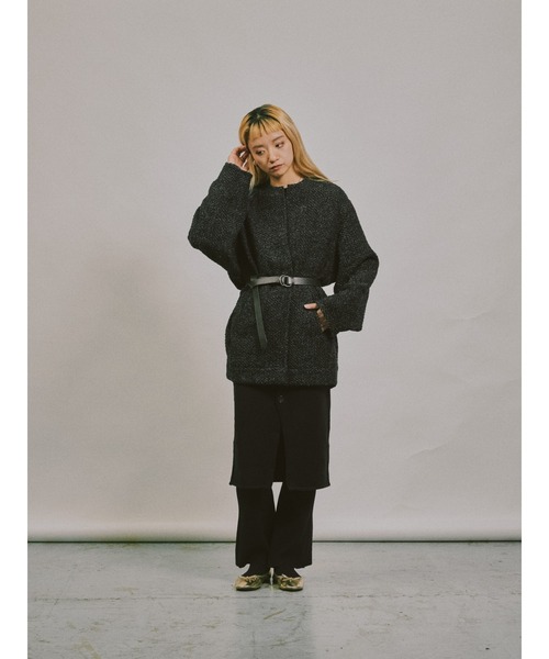 TEVALT（ヴァレット）の「バックタックヘリンボーンツィードコーディガン（カーディガン/ボレロ・レディース・オフホワイト/ブルー/チャコール・38）」の8枚目の写真