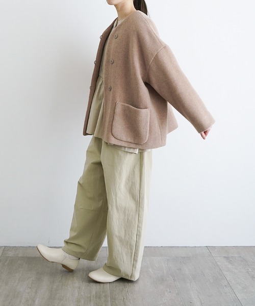 オオカミとシロクマのヴィーカ　ショートタイプ　ベージュ オオカミとシロクマのヴィーカ（ノーカラージャケット）｜オオカミと