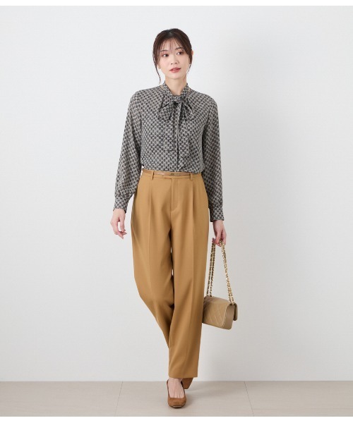 NEWYORKER（ニューヨーカー）の「【ウォッシャブル】コンパクトダブルクロス センタープレステーパードパンツ（スラックス・レディース・キャメル/ネイビー・9号/11号）」の15枚目の写真