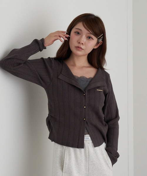 RAY CASSIN(レイカズン)の「レースレイヤードリブ前あきニット(ニット/セーター・レディース・ブラウン/ブラック/ライトベージュ/チャコールグレー・FREE)」の3枚目の写真