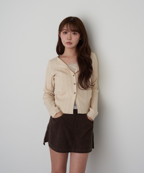 RAY CASSIN(レイカズン)の「レースレイヤードリブ前あきニット(ニット/セーター・レディース・ブラウン/ブラック/ライトベージュ/チャコールグレー・FREE)」の14枚目の写真