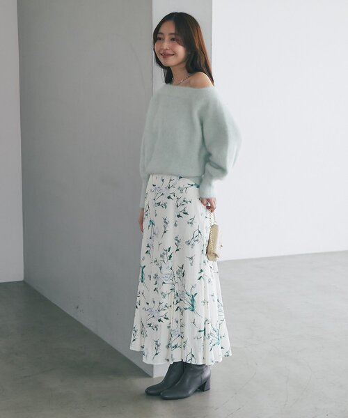 La boutique BonBon(ラブティックボンボン)の「【春まで使える!・3サイズ展開あり】ミストガーデンマーメイドスカート(スカート・レディース・ネイビー/ピンク/オフホワイト・38/36/34)」の11枚目の写真