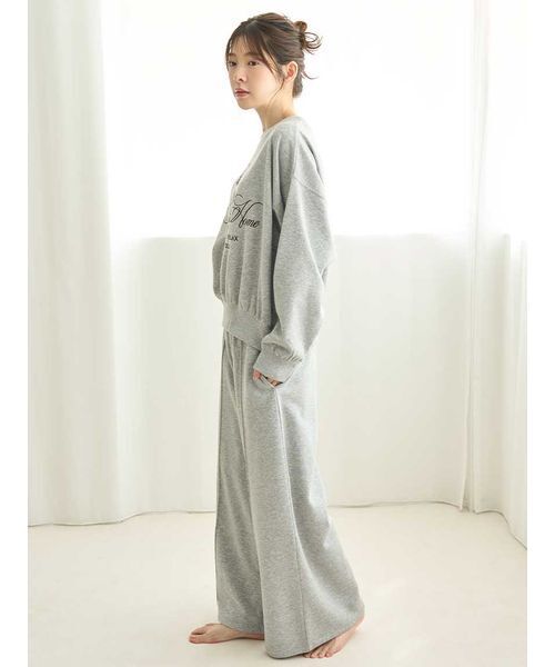 SNIDEL  スウェットルームウェア SNIDEL HOME パジャマ ルームウェア CATスウェットセットアップ