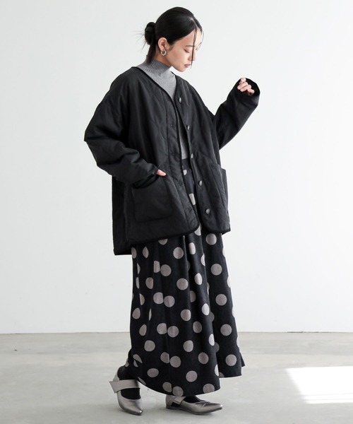 n'OrLABEL（ノアールレーベル）の「『ノーカラーキルティングジャケット』（その他アウター・レディース・カーキ/ブラック/ベージュ・FREE）」の7枚目の写真