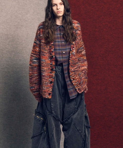 MAISON SPECIAL(メゾンスペシャル)の「《UNISEX》Italian Imported Yarn Prime-Over V-neck cardigan/イタリアンインポートヤーンプライムオーバーVネックカーディガン【MAISON SPECIAL/メゾンスペシャル】(カーディガン/ボレロ・メンズ・グリーン/オレンジ/ブルー・1/2)」の12枚目の写真