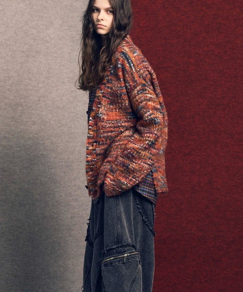 MAISON SPECIAL(メゾンスペシャル)の「《UNISEX》Italian Imported Yarn Prime-Over V-neck cardigan/イタリアンインポートヤーンプライムオーバーVネックカーディガン【MAISON SPECIAL/メゾンスペシャル】(カーディガン/ボレロ・メンズ・グリーン/オレンジ/ブルー・1/2)」の13枚目の写真
