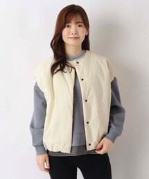 ショート丈ノーカラーベスト