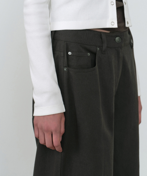 MUSINSA STANDARD WOMAN（ムシンサスタンダードウーマン）の「ウィメンズコットンエクストラワイドパンツ[ダークグレー]（その他パンツ・レディース・その他・30/24/25/26/27/28/29）」の5枚目の写真