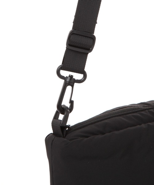 BAYFLOW（ベイフロー）の「チャーム中綿ミニショルダーバッグ（ショルダーバッグ・メンズ・ブラック/ブラウン/グレー・FREE）」の15枚目の写真