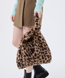 FUR SHOULDER TOTE レオパードフラッフィーファー