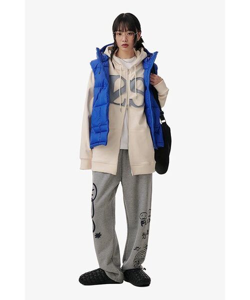 ILLIGO（イリゴ）の「129 ロゴパッチフードジップアップクリーム（パーカー・レディース・その他・SMALL/MEDIUM/LARGE）」の15枚目の写真