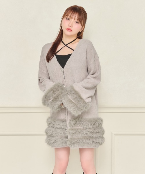 8周年記念アイテム】ビジューボタンファーカーディガン【ZOZOTOWN限定