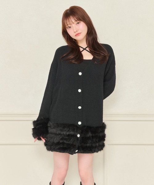 8周年記念アイテム】ビジューボタンファーカーディガン【ZOZOTOWN限定