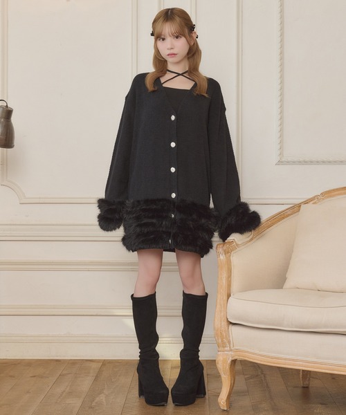 8周年記念アイテム】ビジューボタンファーカーディガン【ZOZOTOWN限定