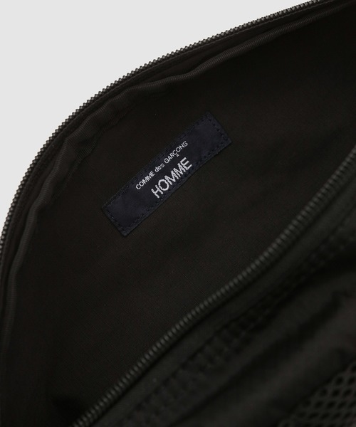 COMME des GARCONS HOMME（コム デ ギャルソン・オム）の「「BRIEFING」W-NAME NYLON LIPSTOP BAG（ボディバッグ/ウエストポーチ・メンズ・ベージュ/ブラック・ONE SIZE）」の14枚目の写真