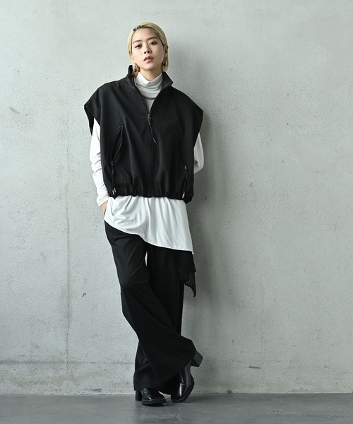 funda mine（ファンダマイン）の「スタンドカラーベスト（ベスト・レディース・ブラック・FREE）」の3枚目の写真