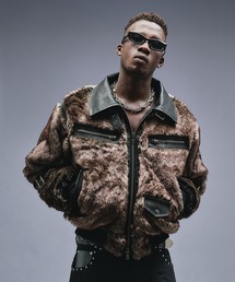 ANDER HUNK（アンダーハンク）の「Switch Design Faux Fur Flight