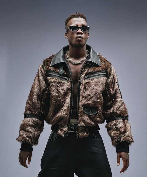 ANDER HUNK（アンダーハンク）の「Switch Design Faux Fur Flight Jacet / スイッチデザインフェイクファーフライトジャケット（ブルゾン・メンズ・ブラック・LARGE/SMALL/MEDIUM）」の3枚目の写真