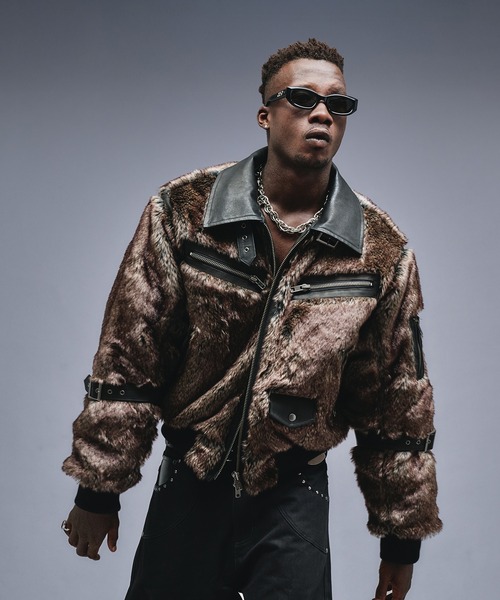 ANDER HUNK（アンダーハンク）の「Switch Design Faux Fur Flight Jacet / スイッチデザインフェイクファーフライトジャケット（ブルゾン・メンズ・ブラック・LARGE/SMALL/MEDIUM）」の7枚目の写真