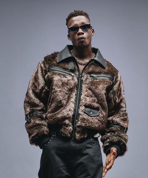 ANDER HUNK（アンダーハンク）の「Switch Design Faux Fur Flight Jacet / スイッチデザインフェイクファーフライトジャケット（ブルゾン・メンズ・ブラック・LARGE/SMALL/MEDIUM）」の13枚目の写真