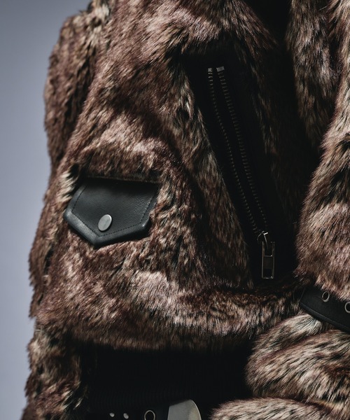 ANDER HUNK（アンダーハンク）の「Switch Design Faux Fur Flight Jacet / スイッチデザインフェイクファーフライトジャケット（ブルゾン・メンズ・ブラック・LARGE/SMALL/MEDIUM）」の19枚目の写真